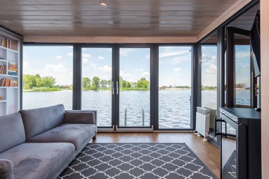Window Glass Options In Exeter: Toughened, Laminated, Obscure, Low-E And Solar Control