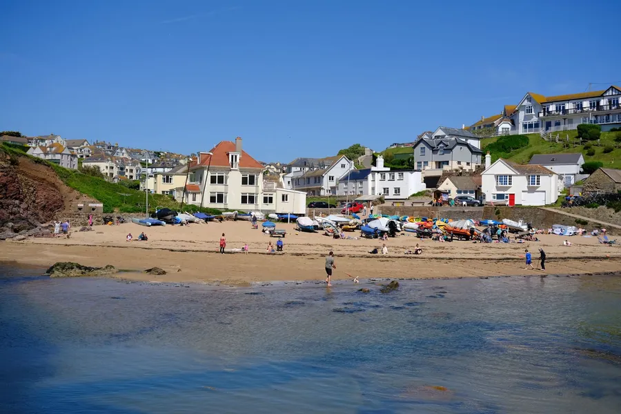 Devon coastal houses facing the sea - whether self-cleaning glass is worth it near the Exe estuary and Exmouth